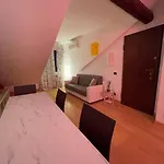 Attic Apartman *