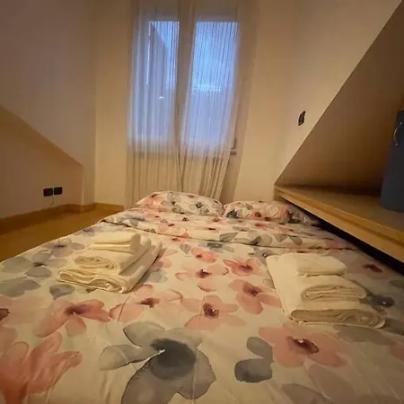 公寓 Attic *