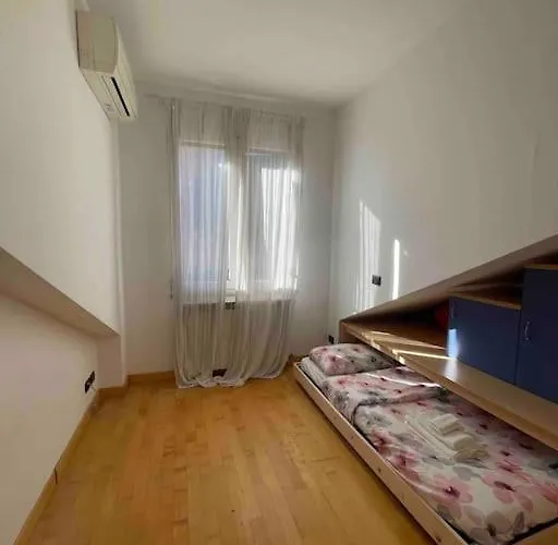 Apartment Attic Mailand