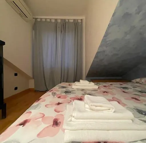 Attic Apartment Milan